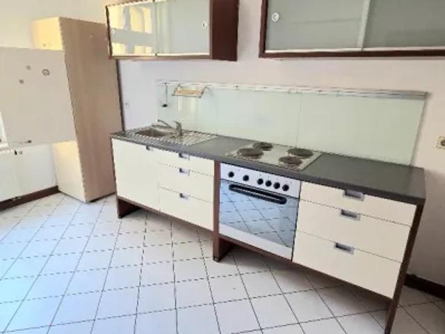 Mietwohnungen ✓ 220 € Kaltmiete ✓ 52 m² Wohnfläche ⌖ 08525 Plauen, Lange Straße 68