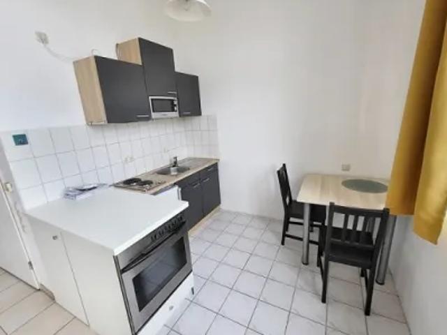 Mietwohnungen ✓ 220 € Kaltmiete netto ✓ 32,80 m² Wohnfläche ⌖ 08496 Neumark