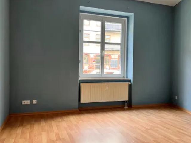 Mietwohnungen ✓ 228 € Kaltmiete ✓ 48 m² Wohnfläche ⌖ 08523 Plauen, Liebknechtstraße 80