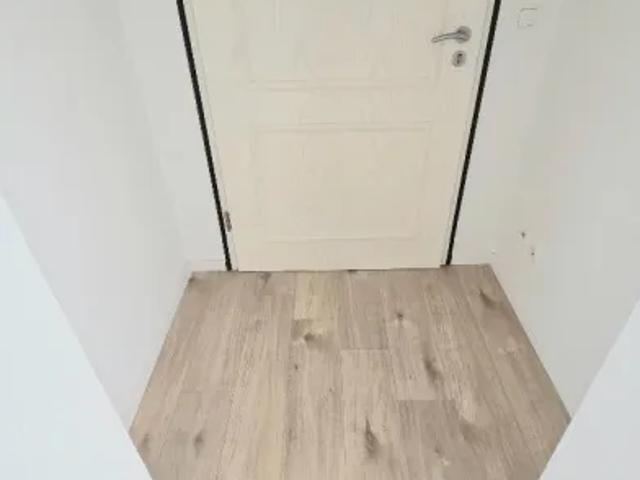 Mietwohnungen ✓ 230 € Kaltmiete ✓ 33,27 m² Wohnfläche ⌖ 08527 Plauen, Fichtestraße 14