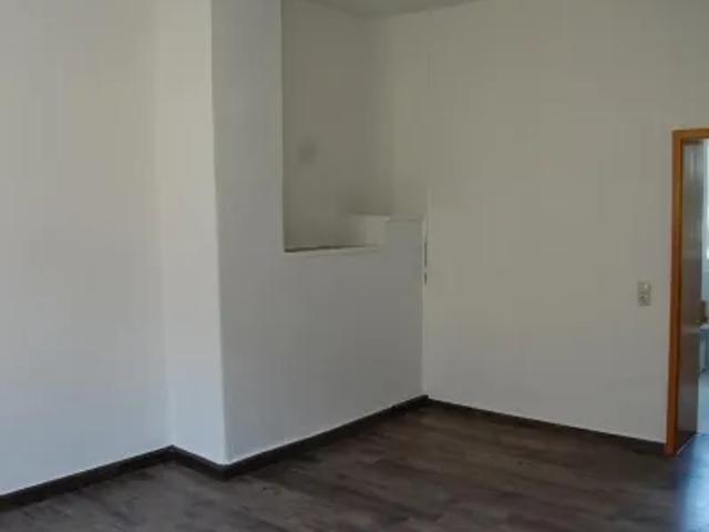 Mietwohnungen ✓ 349 € Kaltmiete ✓ 75 m² Wohnfläche ⌖ 07985 Elsterberg, Pfortenstr. 2