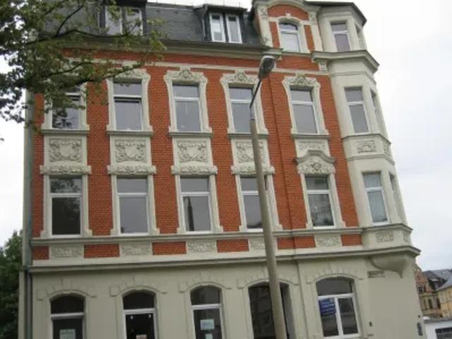 Mietwohnungen ✓ 375 € Kaltmiete ✓ 67,40 m² Wohnfläche ⌖ 08525 Plauen, Reißiger Straße 152
