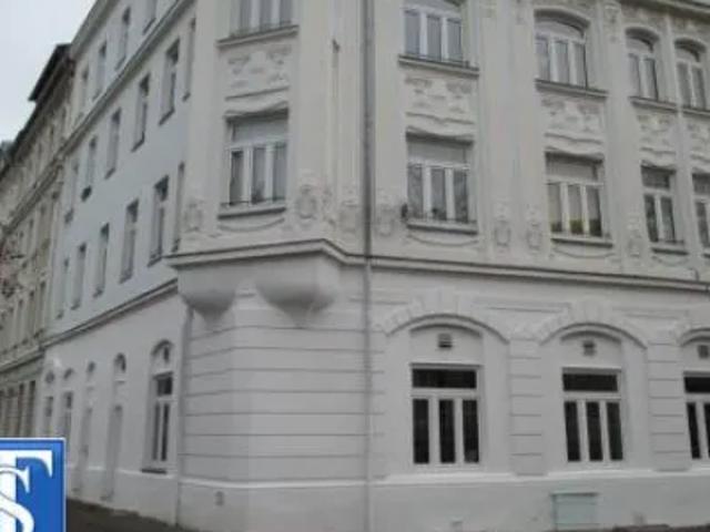 Mietwohnungen ✓ 380 € Kaltmiete ✓ 83,53 m² Wohnfläche ⌖ 08523 Plauen, Freiheitstr. 49