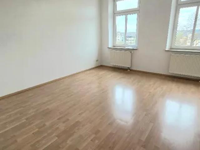 Mietwohnungen ✓ 395 € Kaltmiete ✓ 71,71 m² Wohnfläche ⌖ 08525 Plauen
