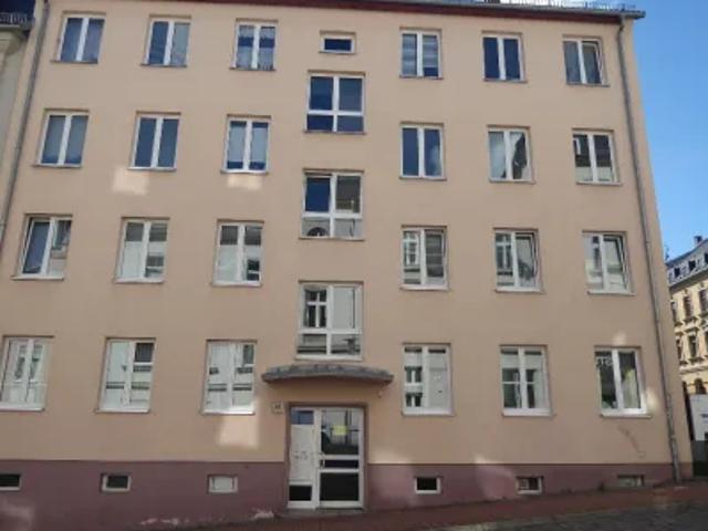 Mietwohnungen ✓ 300 € Kaltmiete ✓ 59,21 m² Wohnfläche ⌖ 08525 Plauen, Rähnisstraße 49