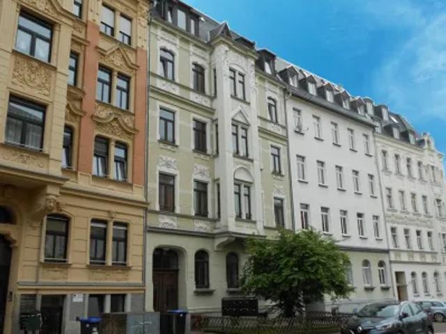 Mietwohnungen ✓ 304 € Kaltmiete ✓ 54,75 m² Wohnfläche ⌖ 08523 Plauen, Dittesstr. 38