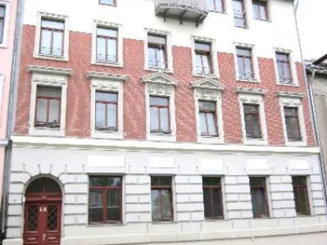 Mietwohnungen ✓ 305 € Kaltmiete ✓ 55,96 m² Wohnfläche ⌖ 08523 Plauen, Theaterstraße 20