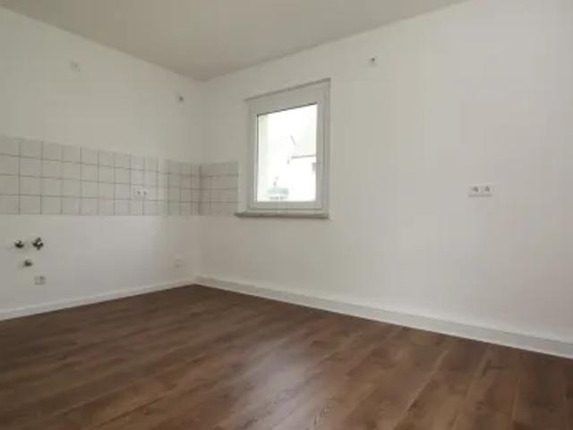 Mietwohnungen ✓ 306 € Kaltmiete ✓ 48,61 m² Wohnfläche ⌖ 08525 Plauen, Max Liebermann Straße 23
