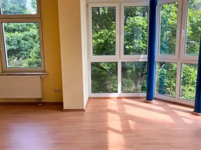 Mietwohnungen ✓ 335 € Kaltmiete ✓ 67,05 m² Wohnfläche ⌖ 08523 Plauen, Neundorfer Straße 170