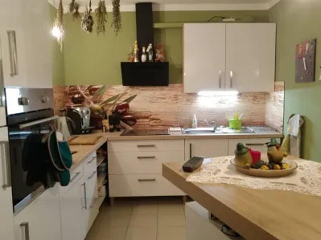 Mietwohnungen ✓ 470 € Kaltmiete ✓ 68 m² Wohnfläche ⌖ 08233 Treuen, Am Katzenteich 10