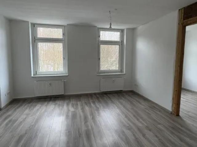 Mietwohnungen ✓ 444 € Kaltmiete ✓ 87 m² Wohnfläche ⌖ 08468 Reichenbach, Am Mühlgraben 12