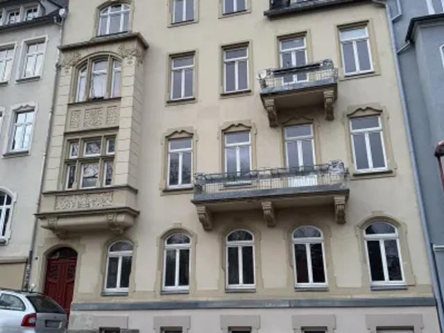 Mietwohnungen ✓ 495,95 € Kaltmiete ✓ 76,30 m² Wohnfläche ⌖ 08209 Auerbach/Vogtland, Schulstraße 13