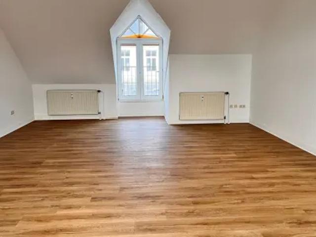 Mietwohnungen ✓ 499 € Kaltmiete ✓ 107,90 m² Wohnfläche ⌖ 08523 Plauen, Oberer Steinweg 10