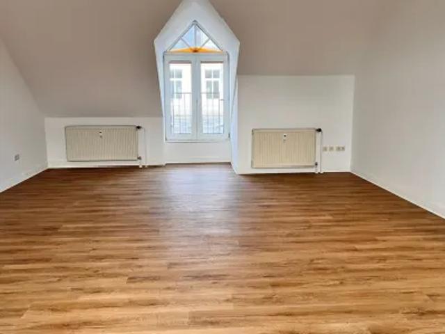 Mietwohnungen ✓ 499 € Kaltmiete ✓ 107,90 m² Wohnfläche ⌖ 08523 Plauen, Oberer Steinweg 10