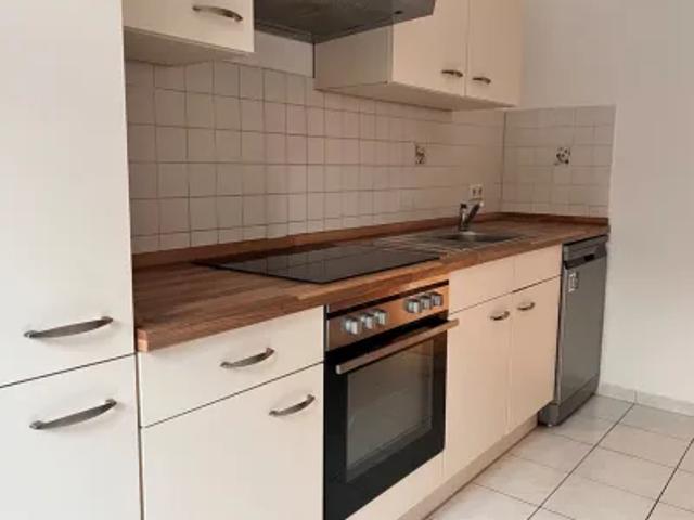 Mietwohnungen ✓ 400 € Kaltmiete ✓ 78,82 m² Wohnfläche ⌖ 08523 Plauen, Eugen Fritsch Str. 17