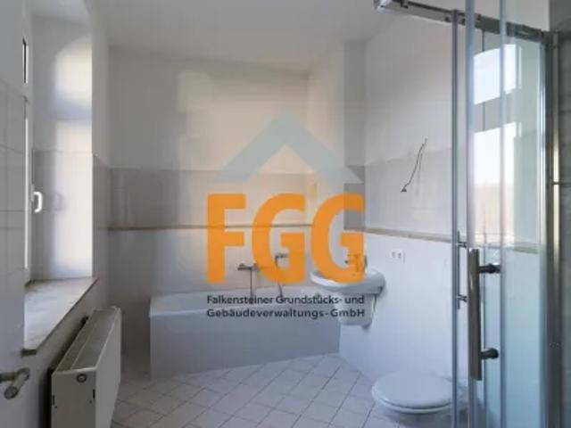Mietwohnungen ✓ 430 € Kaltmiete ✓ 72 m² Wohnfläche ⌖ 08223 Falkenstein, Eisenbahnstraße 7