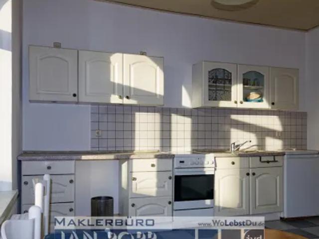Mietwohnungen ✓ 432 € Kaltmiete ✓ 72 m² Wohnfläche ⌖ 07973 Greiz, Carolinenstraße 22