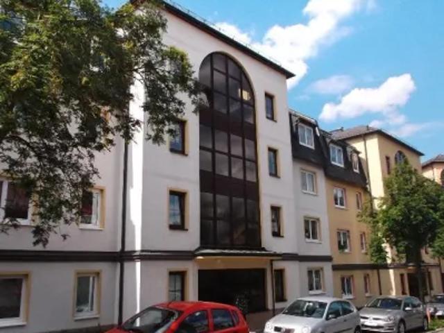 Mietwohnungen ✓ 800 € Kaltmiete ✓ 107,24 m² Wohnfläche ⌖ 08529 Plauen, Reusaer Straße 50