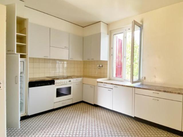 Mietvilla mit zwei wohnungen in concise!