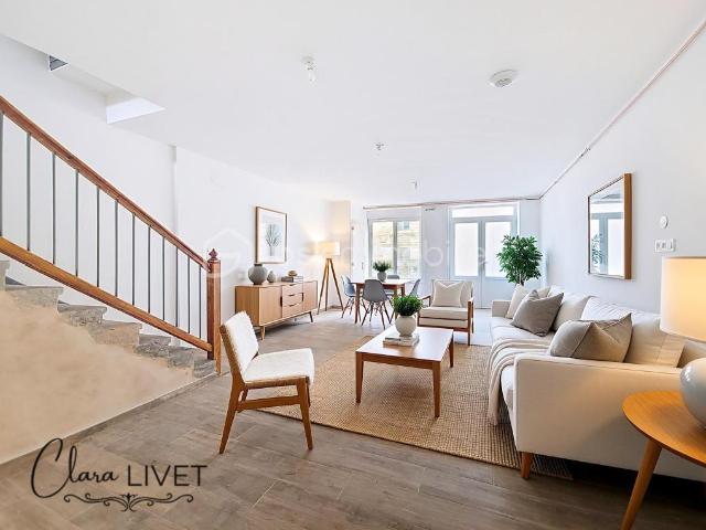 Mieux qu’un appartement: une maison de ville avec jardin & garage à Chessy les Mines