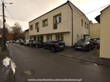 Mieszkanie 50m² z możliwością podziału, parking, centrum