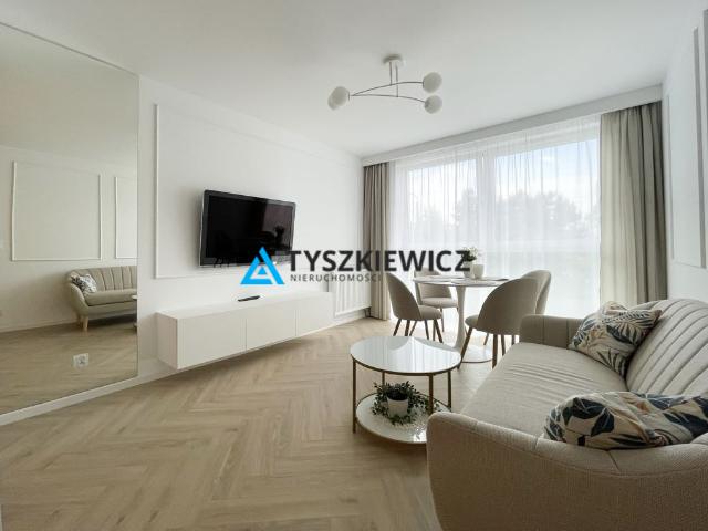 Miejsce w hali| Blisko skm| 2 pokoje Gdynia Cisowa