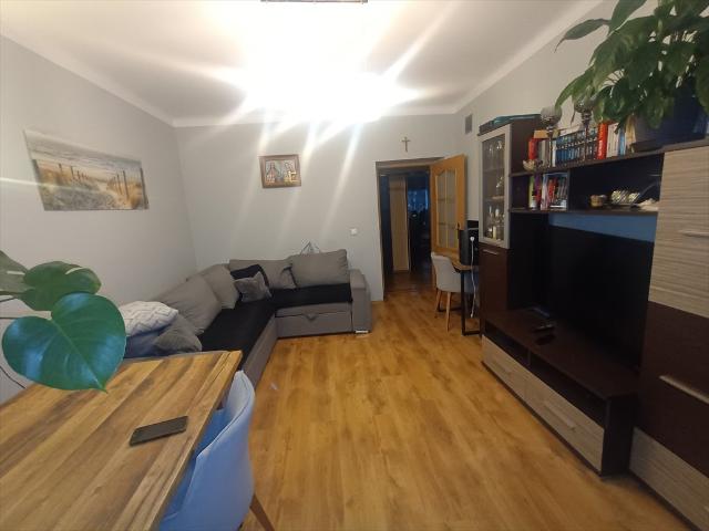 Polecam funkcjonalne 2 pokojowe mieszkanie 53 m² z balkonem w Mielcu