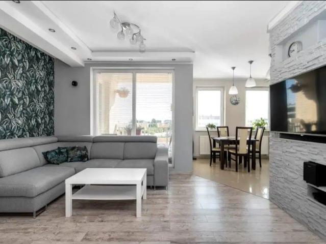 Mieszkanie m4 z aneksem kuchennym 68 m² na wynajem ul. Kosynierów, Rumia