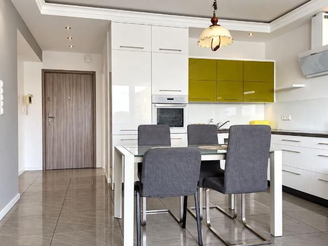 Mieszkanie m4 z aneksem kuchennym 69,30 m² na wynajem Aleja Jana Pawła II, Ostrołęka