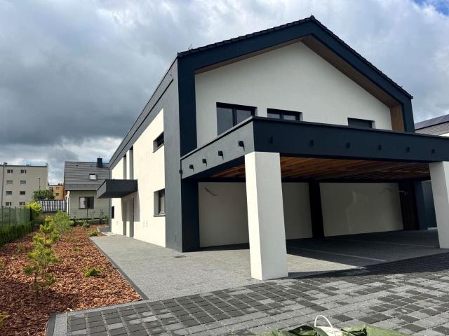 Mieszkanie m4 z aneksem kuchennym 75,91 m² na wynajem Opole