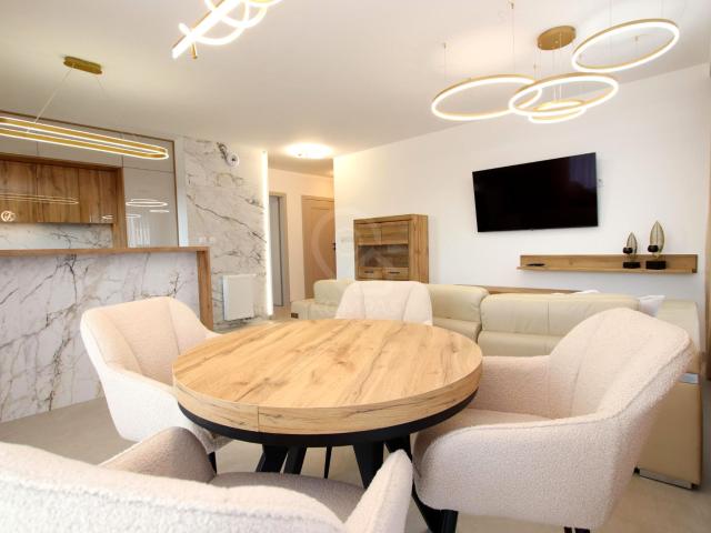 Mieszkanie m4 z aneksem kuchennym 80 m² na wynajem Wrocław, Śródmieście