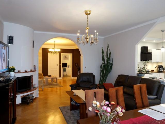 Mieszkanie m4 z kuchnią z oknem 235 m² na wynajem Rynek, Starachowice