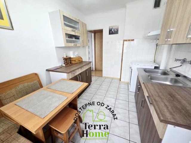 Mieszkanie m4 z kuchnią z oknem 60 m² na wynajem ul. Jarzębinowa, Kielce, Sady