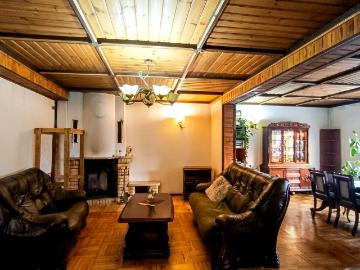 Mieszkanie m5 z oddzielną kuchnią 200 m² na wynajem Tarczyn
