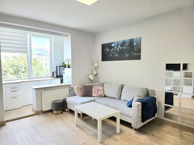 Mieszkanie m2 z aneksem kuchennym 38 m² na wynajem Wrocław, Krzyki
