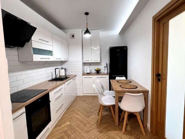 Mieszkanie m2 z kuchnią w zabudowie 42 m² na wynajem ul. Reymonta, Łomża