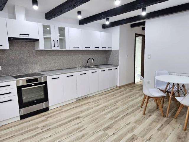 Mieszkanie m2 z kuchnią w zabudowie 70 m² na wynajem ul. Kasztanowa, Kuklice