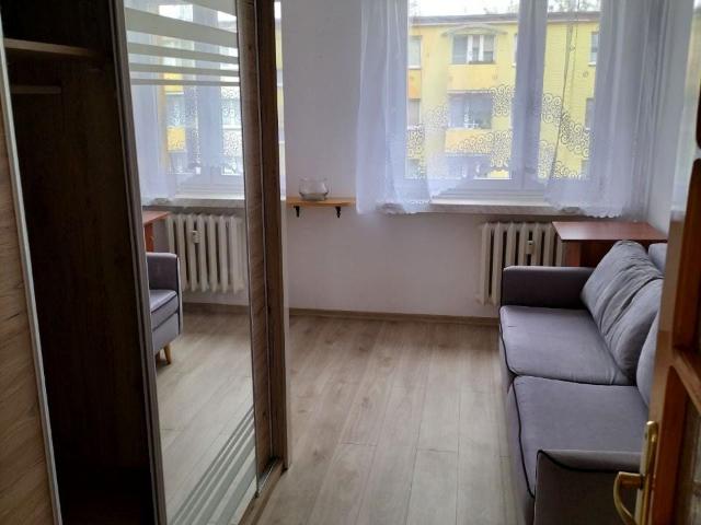 Mieszkanie m2 z kuchnią z oknem 36 m² na wynajem Radom, Nad Potokiem