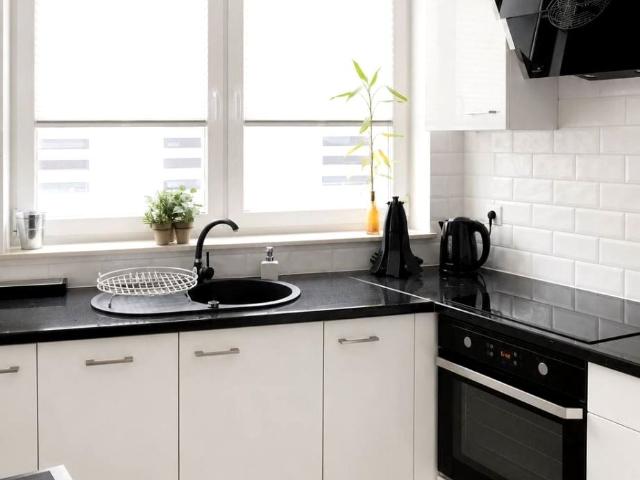 Mieszkanie m2 z kuchnią z oknem 41 m² na wynajem ul. Wszystkich Świętych, Wrocław, Stare Miasto