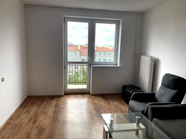 Mieszkanie m2 z kuchnią z oknem 42,70 m² na wynajem ul. Szkolna, Ostrów Wielkopolski