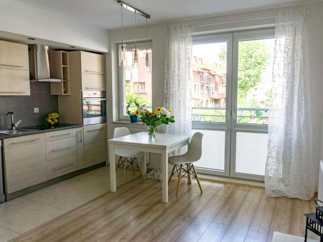 Mieszkanie m2 z kuchnią z oknem 46 m² na wynajem Wrocław, Grabiszyn