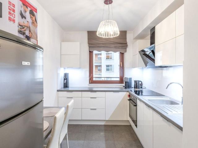 Mieszkanie m2 z kuchnią z oknem 55 m² na wynajem ul. Bajeczna, Kraków, Dąbie