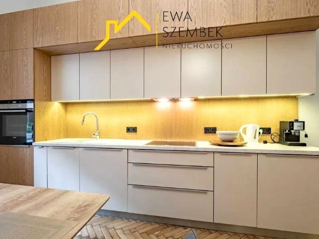 Mieszkanie m2 z kuchnią z oknem 70 m² na wynajem Kraków, Stare Miasto