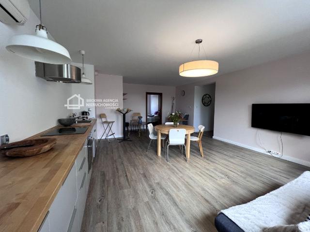 Mieszkanie m2 z kuchnią z oknem 80 m² na wynajem Kaszubski, Gdynia, Śródmieście