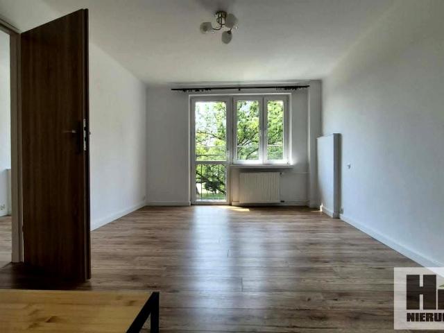 Mieszkanie m2 z oddzielną kuchnią 34 m² na wynajem ul. Skowronków, Tarnów