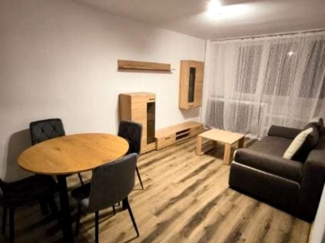 Mieszkanie m2 z oddzielną kuchnią 37,50 m² na wynajem ul. Kmicica, Polkowice