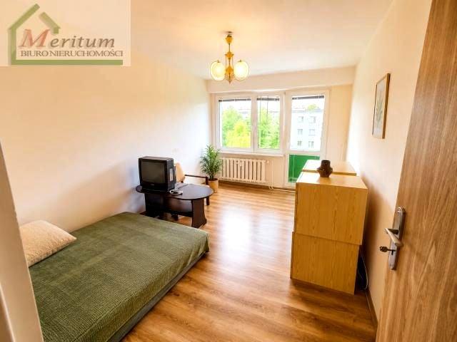 Mieszkanie m2 z oddzielną kuchnią 37,66 m² na wynajem Krosno, Ks. Markiewicza