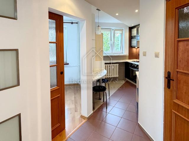 Mieszkanie m2 z oddzielną kuchnią 48,20 m² na wynajem ul. Chopina, Jasło