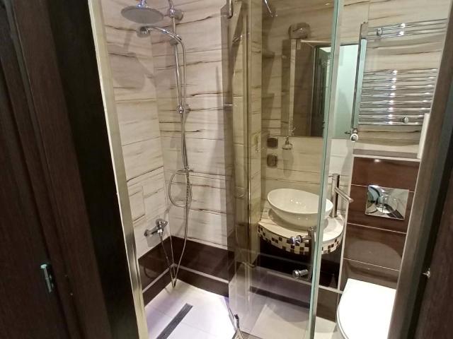Mieszkanie m2 z oddzielną kuchnią 42 m² na wynajem Poznań, Główna