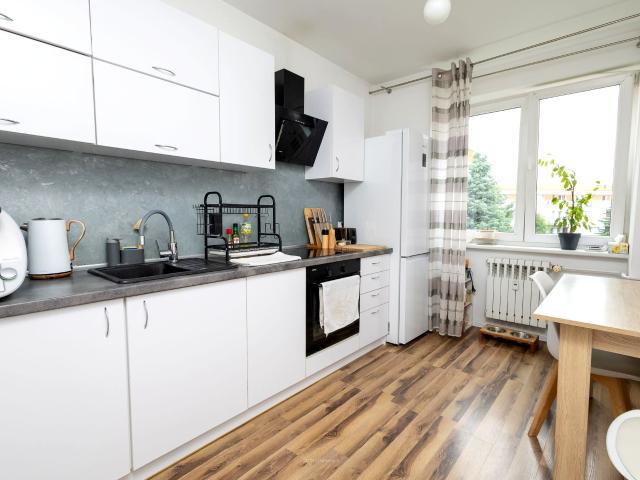 Mieszkanie m2 z oddzielną kuchnią 50 m² na wynajem Kalisz, Dobrzec
